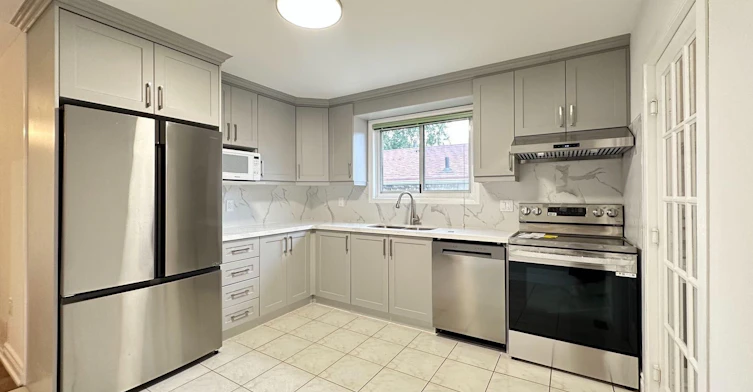 Upper-129 Sexton Crescent, Toronto, ON, M2H 2L7 - 26