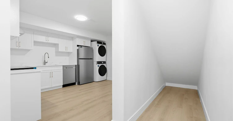 1A-53 Bishop Avenue, Toronto, ON, M2M 1Z4 - 8