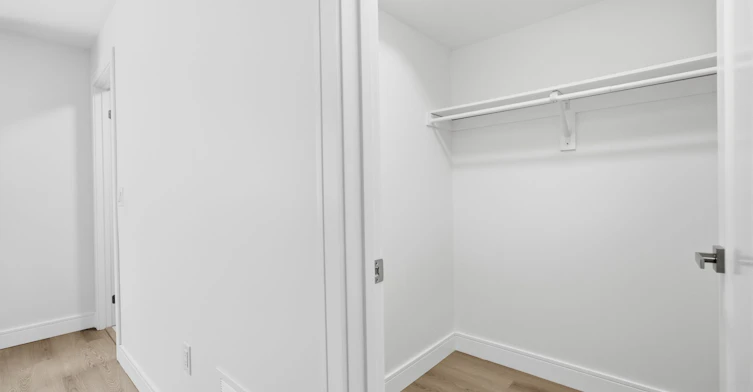 1A-53 Bishop Avenue, Toronto, ON, M2M 1Z4 - 13
