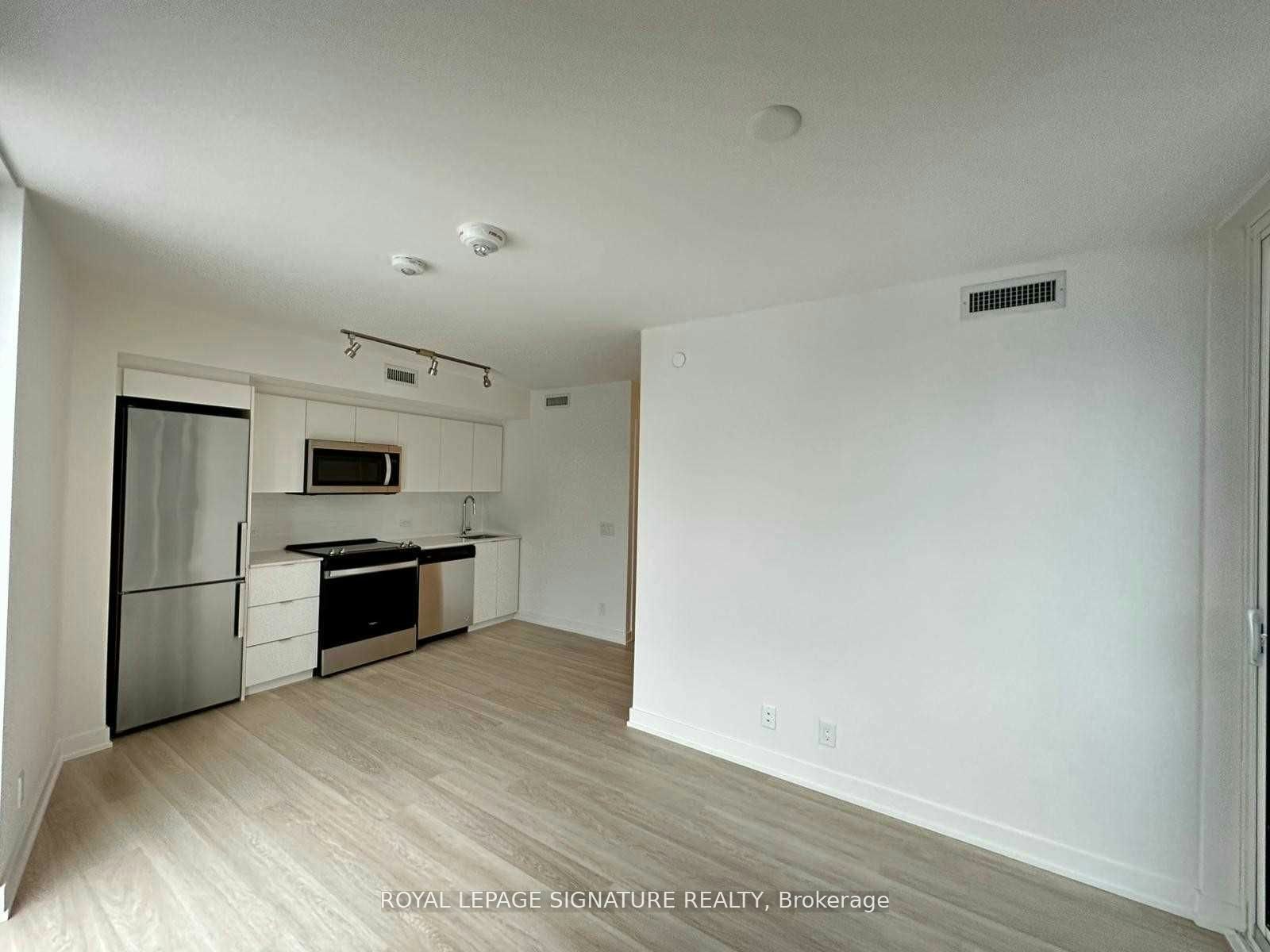 409-30 Tretti Way, Toronto, ON, M3H 0E3 - 8