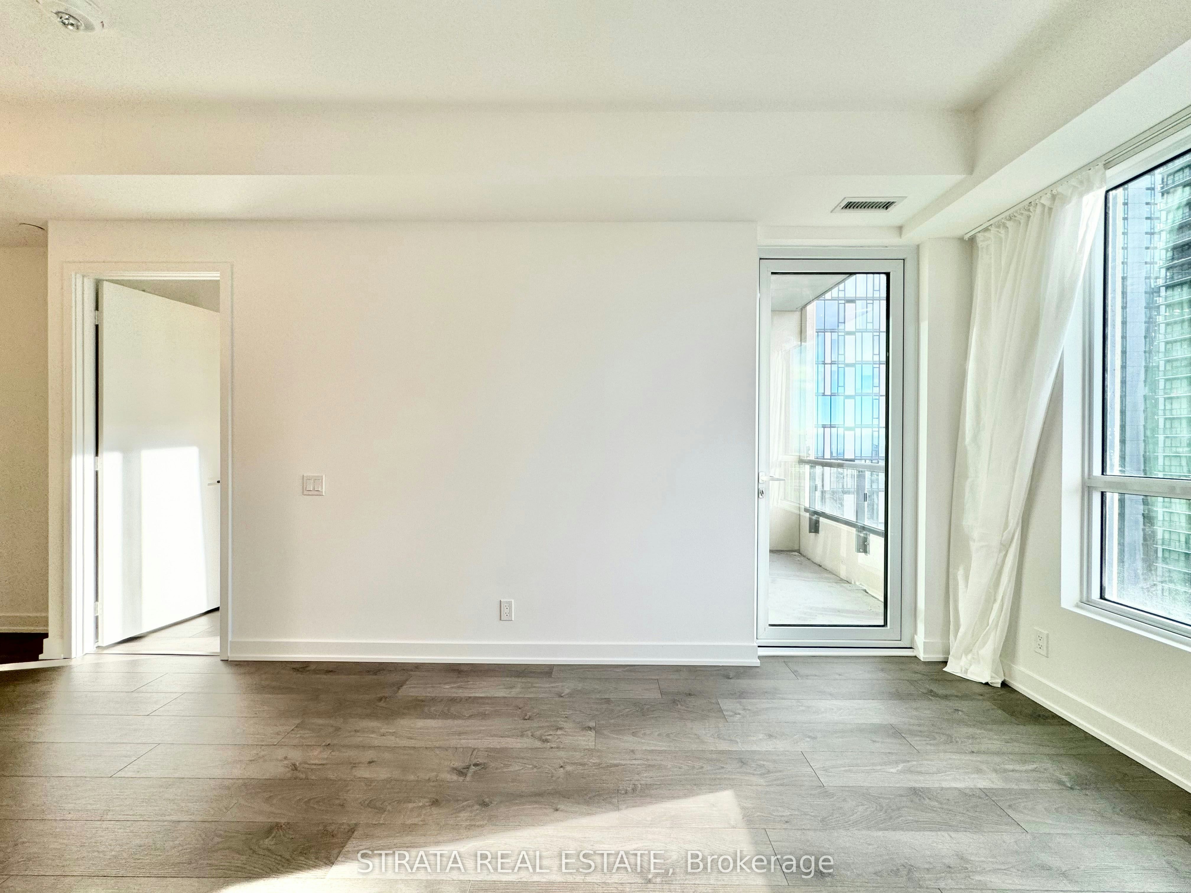 2807-108 Peter Street, Toronto, ON, M5V 2G7 - 5