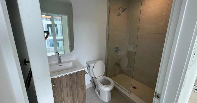 15 Richardson Street, Toronto, ON, M5A 0Y5 - 6