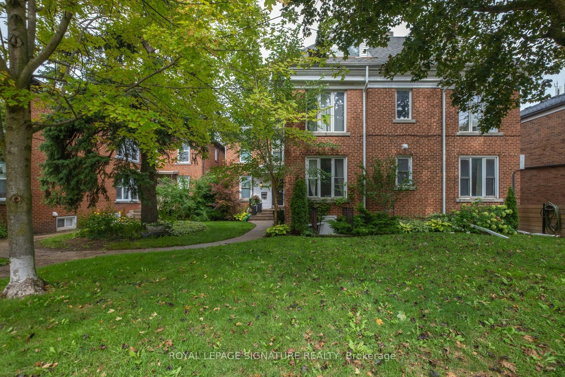 1-6 Markdale Avenue, Toronto, ON, M6C 1S9 - 2