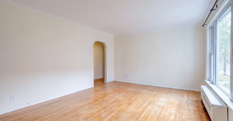 1-6 Markdale Avenue, Toronto, ON, M6C 1S9 - 6