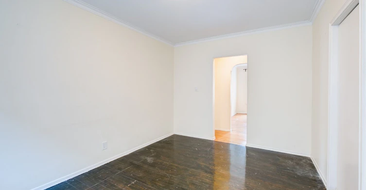 1-6 Markdale Avenue, Toronto, ON, M6C 1S9 - 10