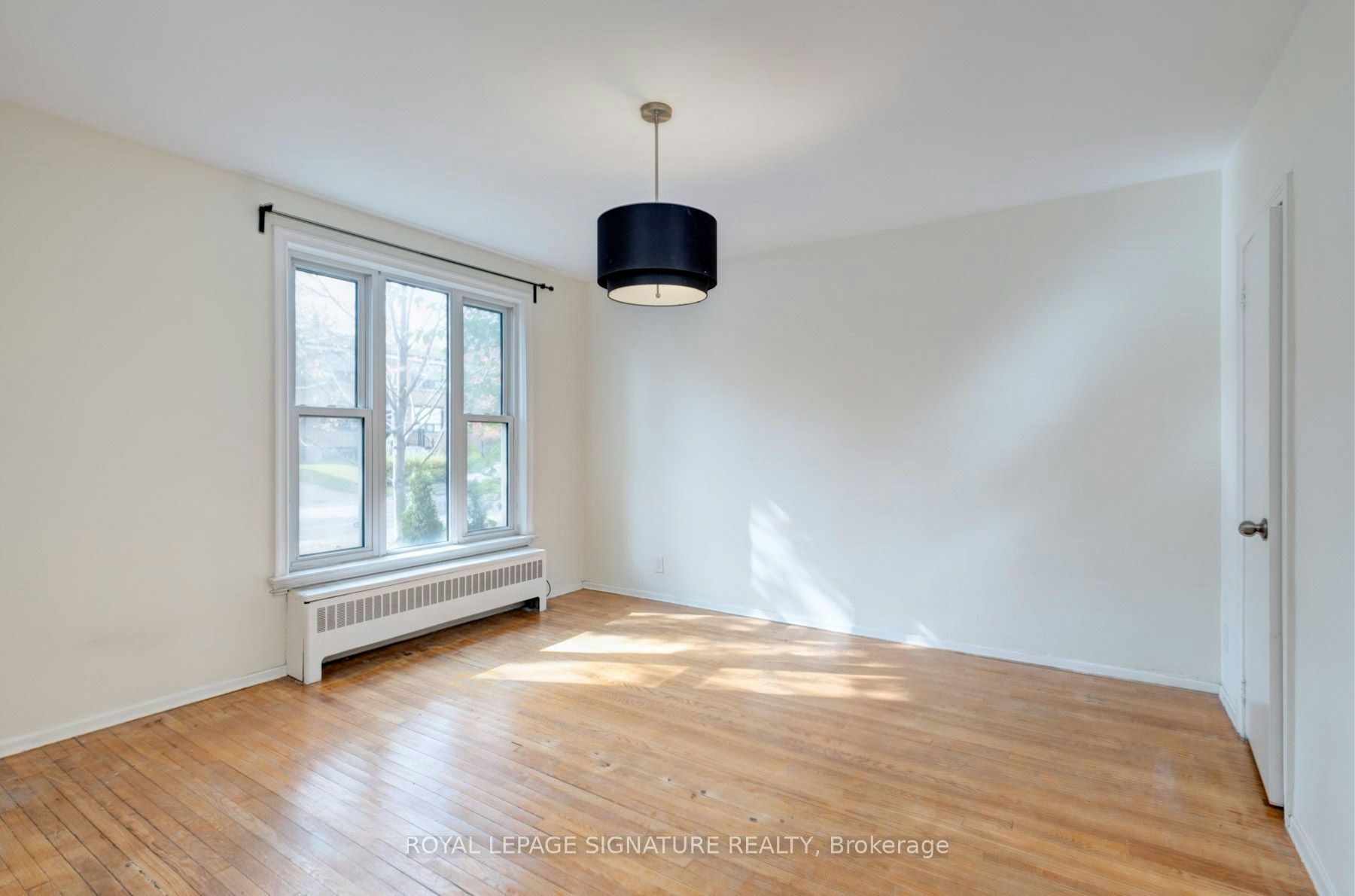 1-6 Markdale Avenue, Toronto, ON, M6C 1S9 - 13