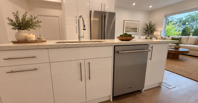 4-57 Hepbourne Street, Toronto, ON, M6H 1K4 - 6