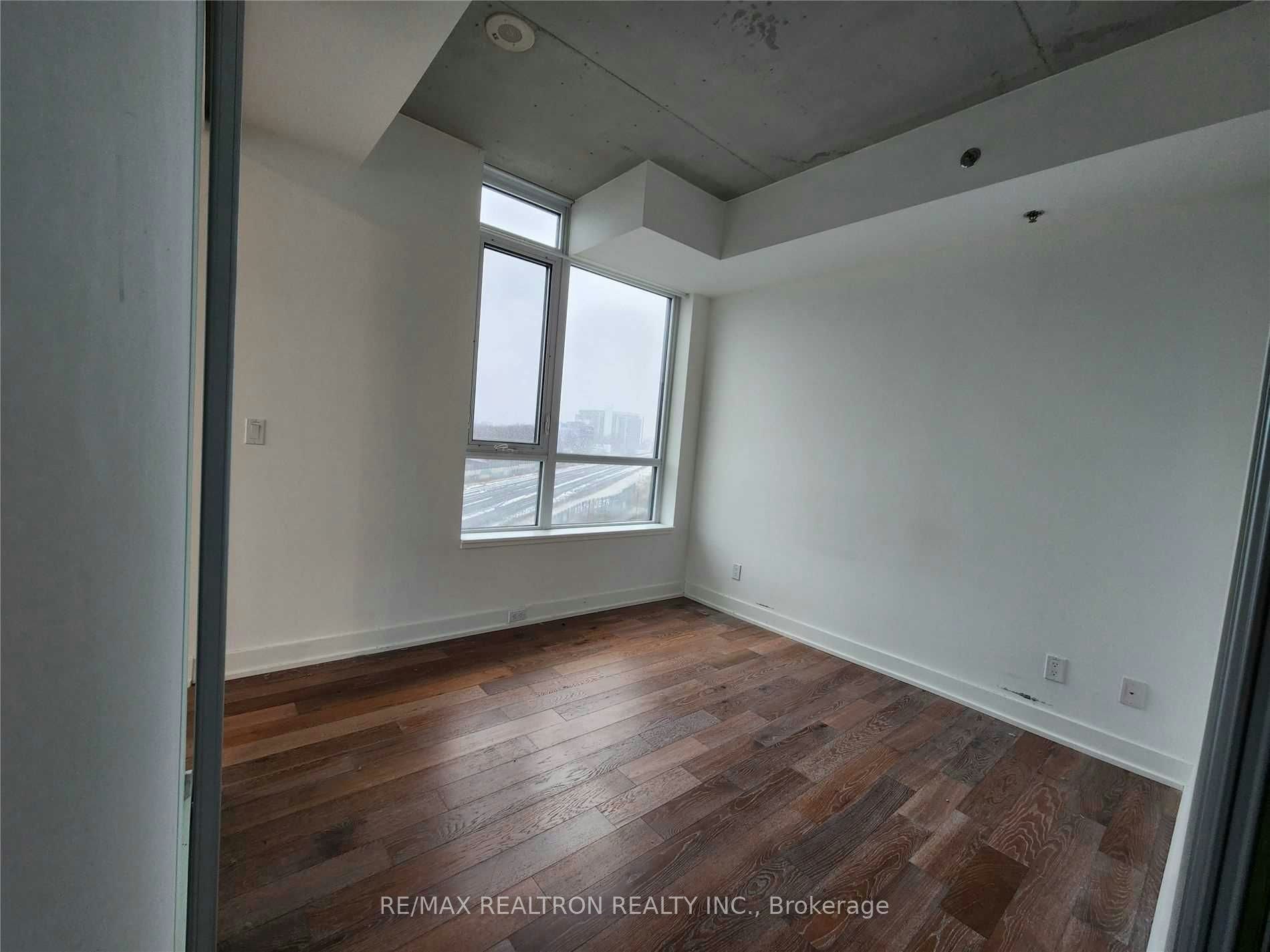 607-20 Minowan Miikan Lane, Toronto, ON, M6J 0E5 - 9