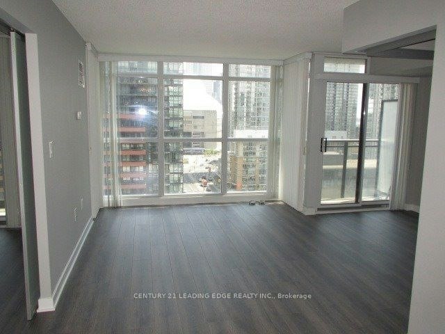 1505-8 Telegram Mews, Toronto, ON, M5V 3Z5 - 5