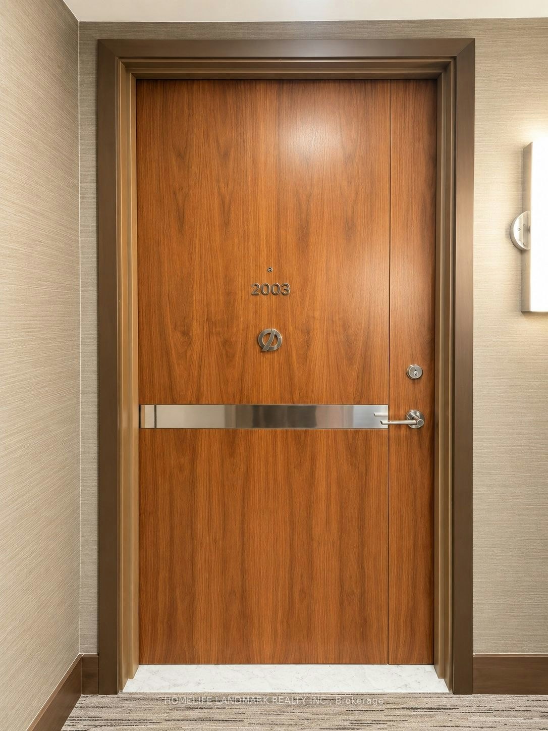 1 Concord Cityplace Way, Toronto, ON, M5V 0X3 - 2