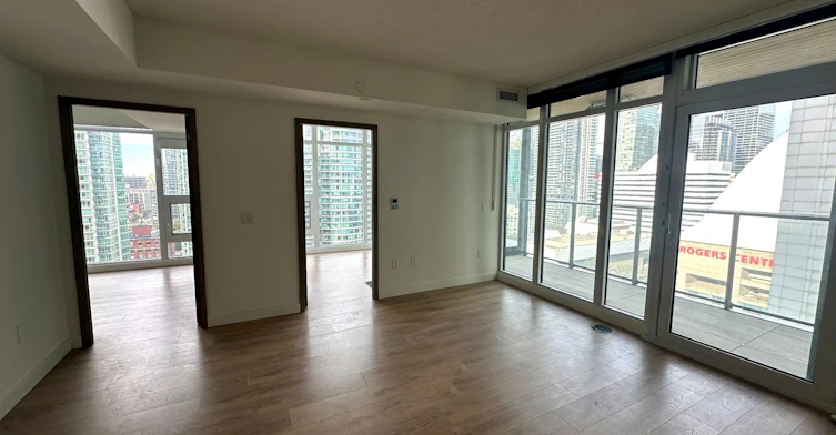 1 Concord Cityplace Way, Toronto, ON, M5V 0X3 - 3