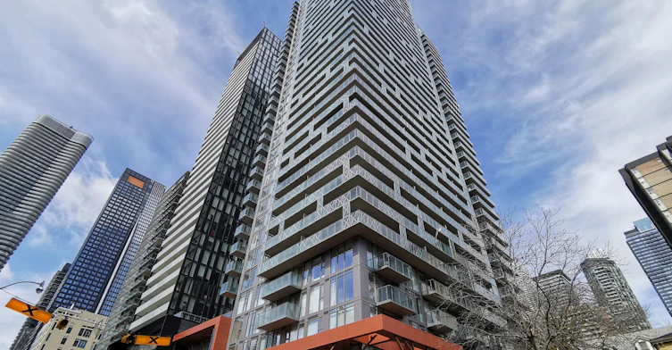 1006-50 Wellesley Street E, Toronto, ON, M4Y 1G2