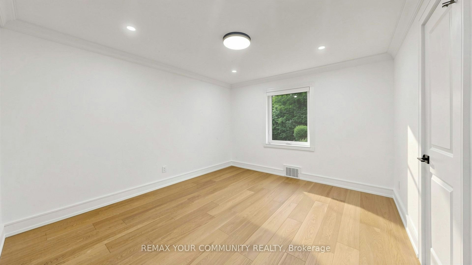 Basement-275 Betty Ann Drive, Toronto, ON, M2R 1A9 - 14