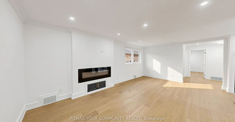 Main Floor-275 Betty Ann Drive, Toronto, ON, M2R 1A9 - 6
