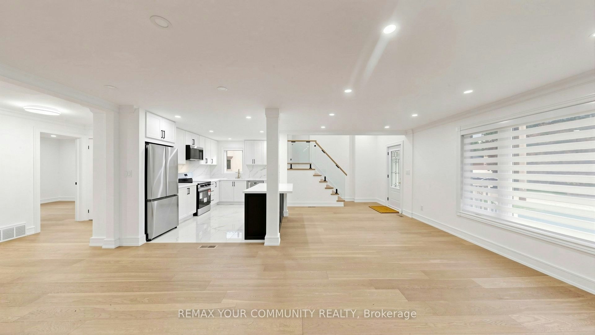 Main Floor-275 Betty Ann Drive, Toronto, ON, M2R 1A9 - 9