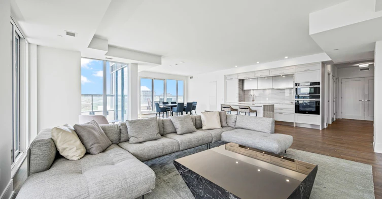 1109-30 Inn ON The Park Drive, Toronto, ON, M3C 0P7 - 2