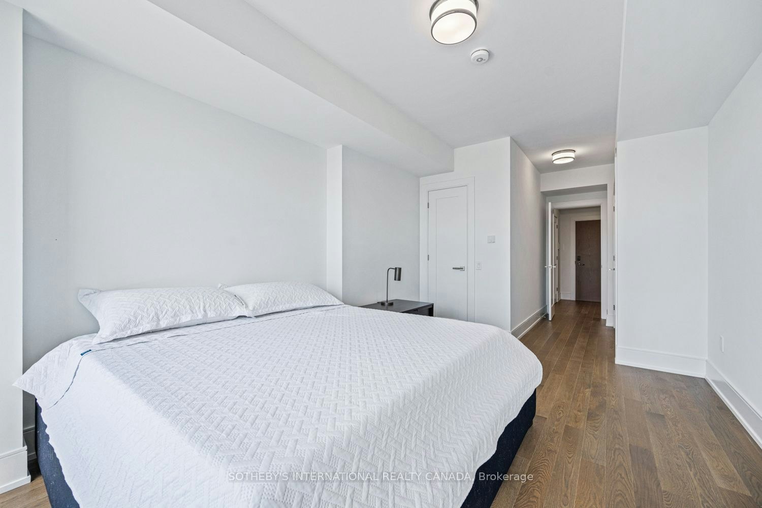 1109-30 Inn ON The Park Drive, Toronto, ON, M3C 0P7 - 12