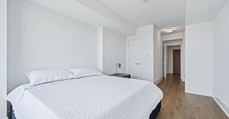 1109-30 Inn ON The Park Drive, Toronto, ON, M3C 0P7 - 12