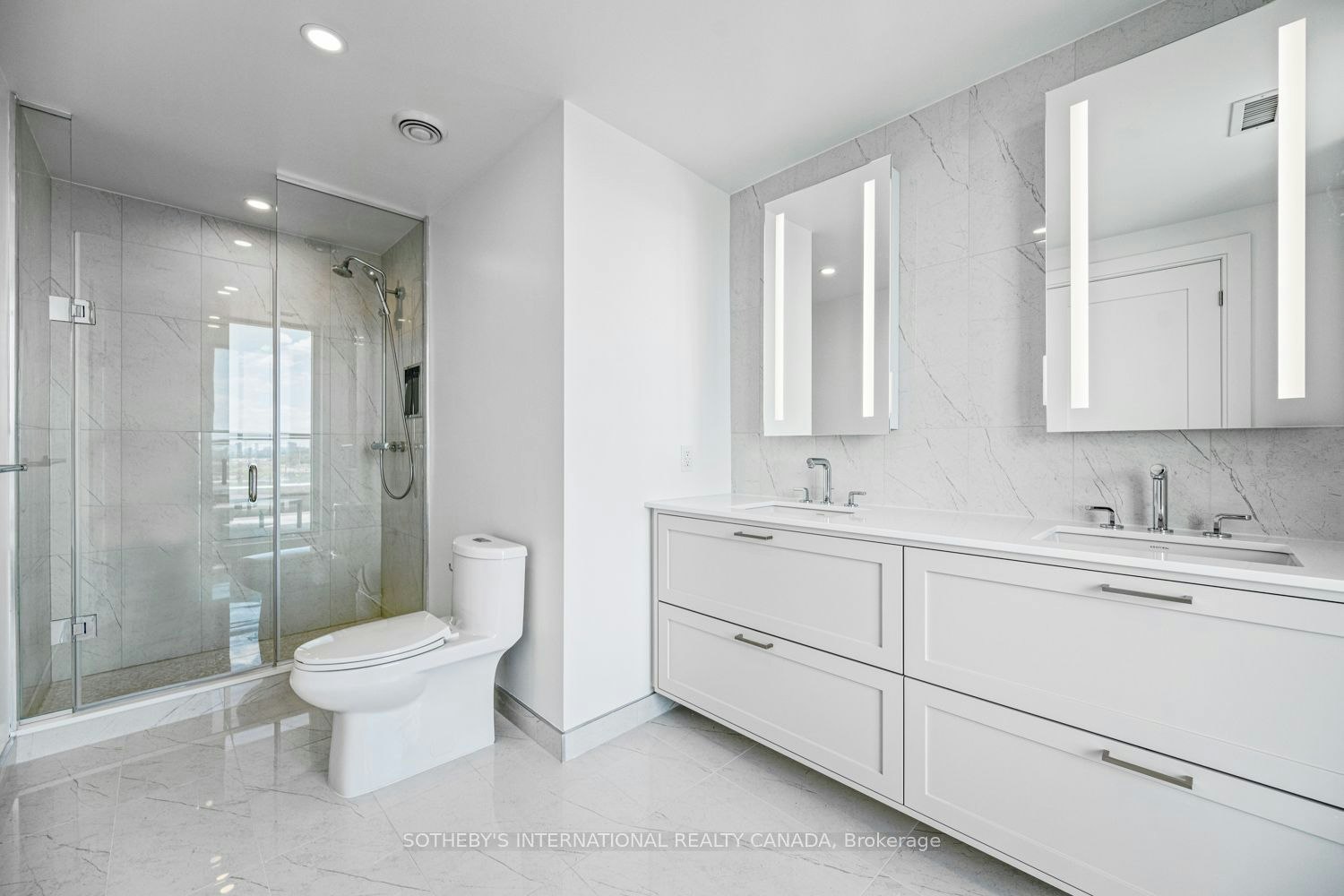 1109-30 Inn ON The Park Drive, Toronto, ON, M3C 0P7 - 13