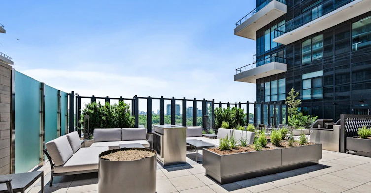 1109-30 Inn ON The Park Drive, Toronto, ON, M3C 0P7 - 38
