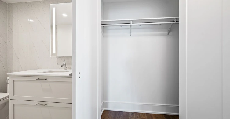 1109-30 Inn ON The Park Drive, Toronto, ON, M3C 0P7 - 19