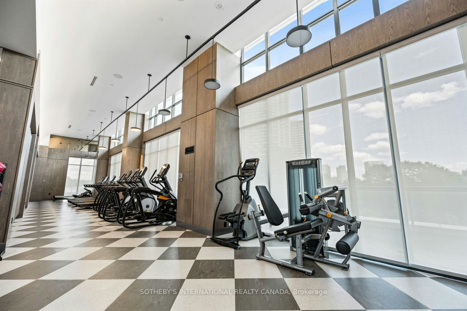 1109-30 Inn ON The Park Drive, Toronto, ON, M3C 0P7 - 40