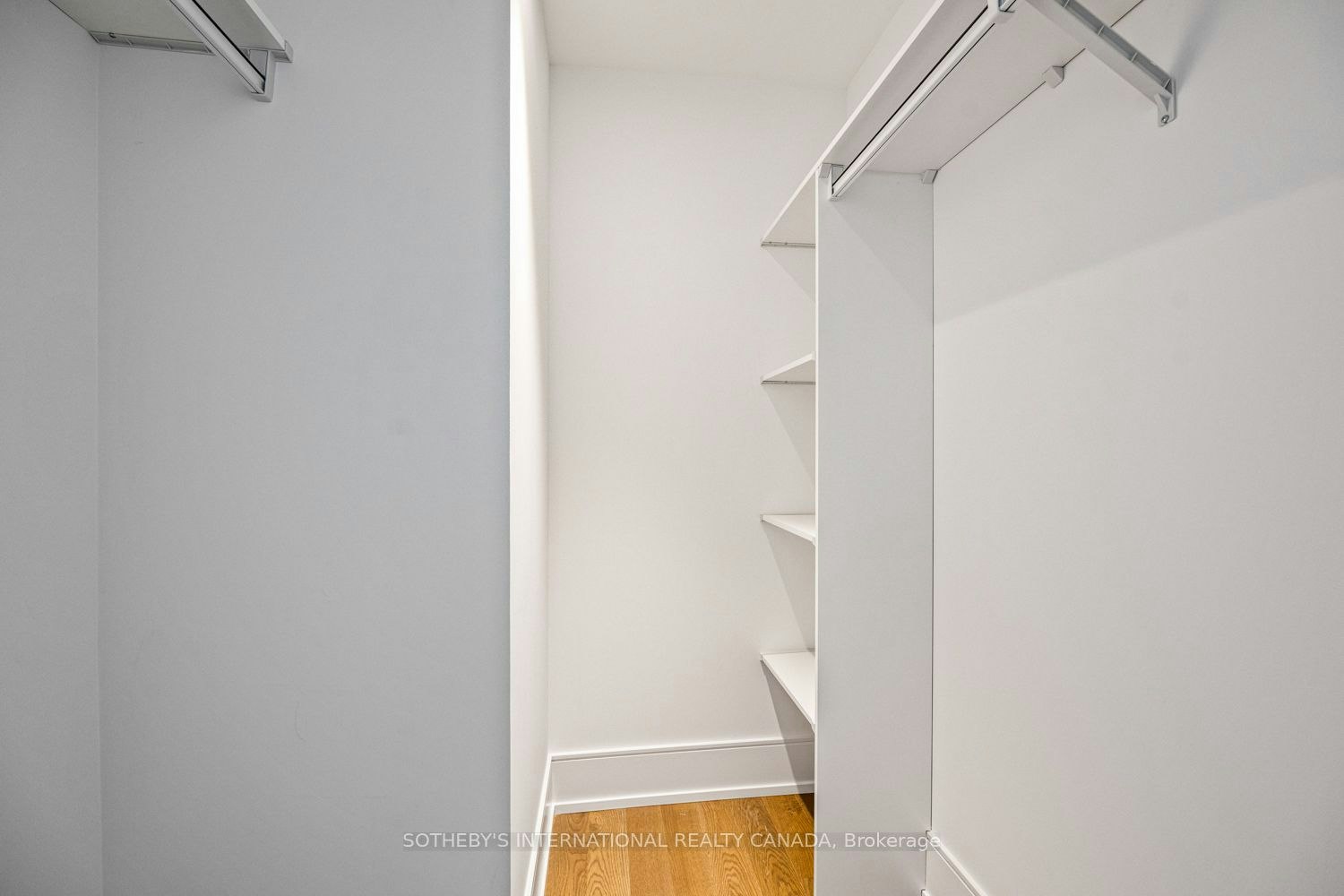 1109-30 Inn ON The Park Drive, Toronto, ON, M3C 0P7 - 24
