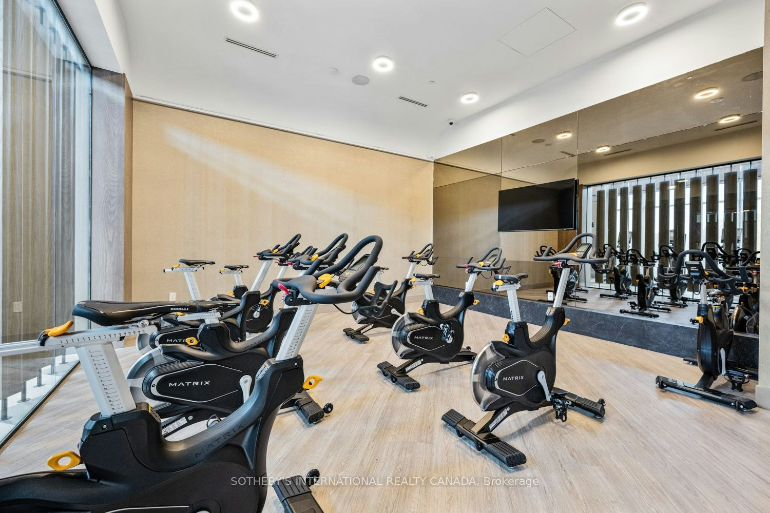 1109-30 Inn ON The Park Drive, Toronto, ON, M3C 0P7 - 41