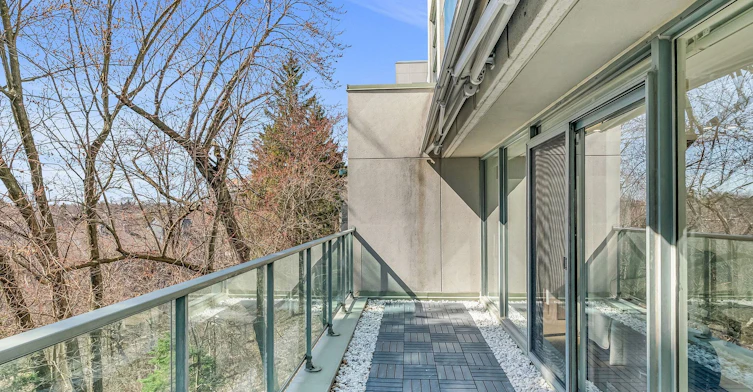 208-1 Watergarden Way, Toronto, ON, M2K 2Z7 - 29