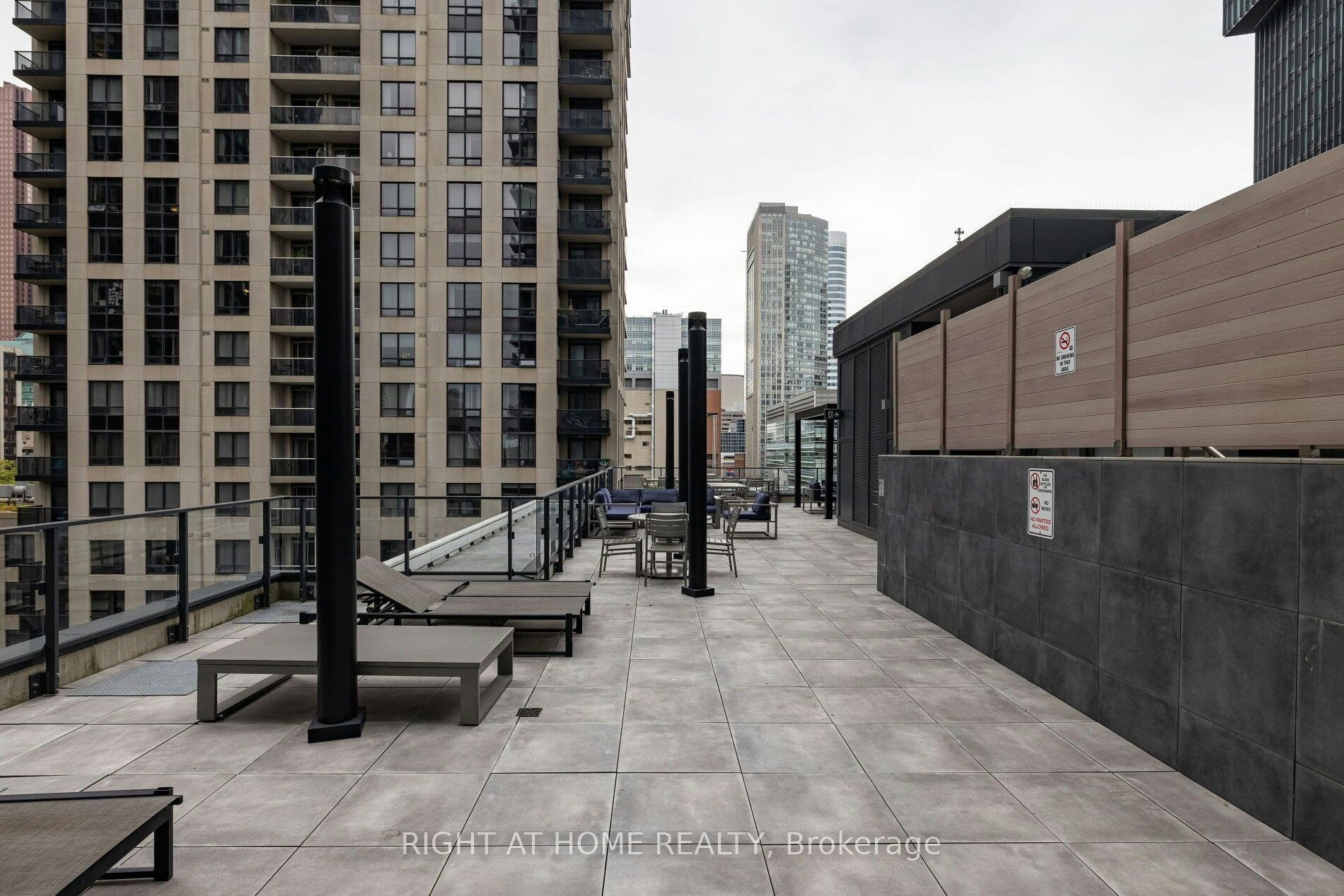 PH09-77 Shuter Street, Toronto, ON, M5B 0B8 - 19