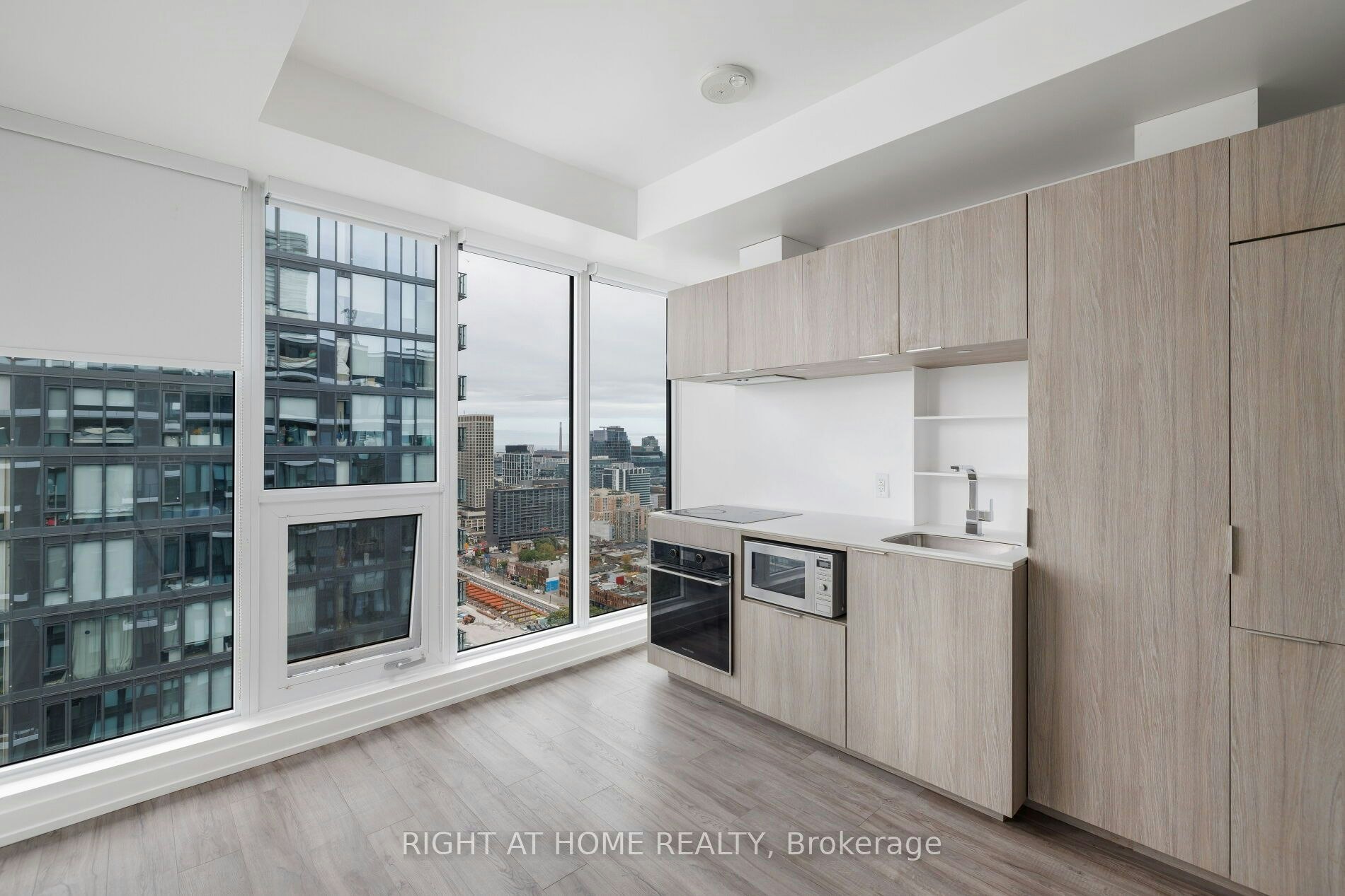 PH09-77 Shuter Street, Toronto, ON, M5B 0B8 - 8