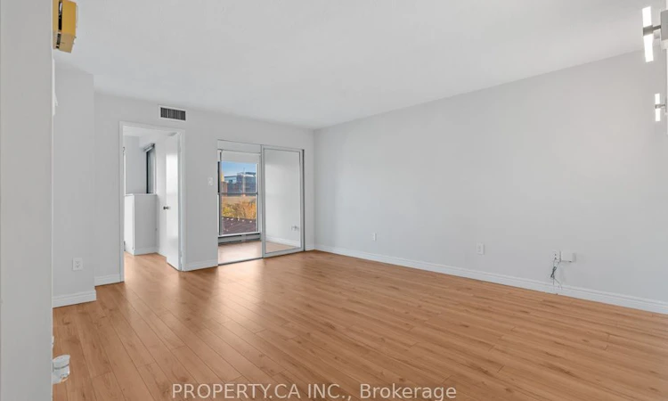 608-65 Scadding Avenue