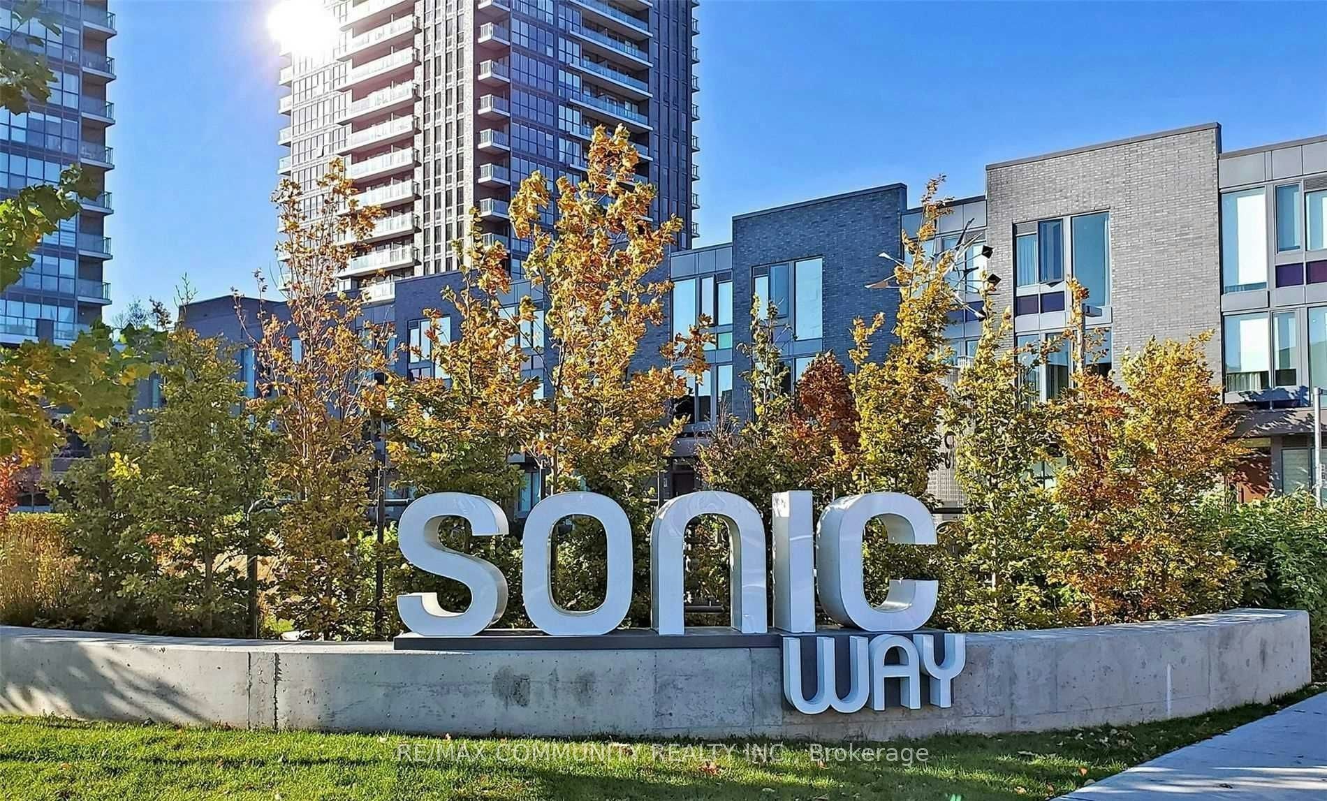 2512-2 Sonic Way, Toronto, ON, M3C 0P2 - 2