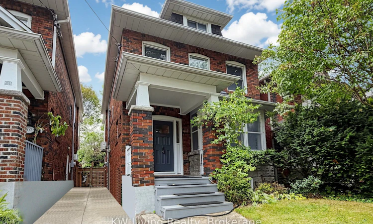 409 St Clements Avenue