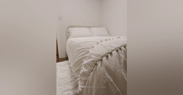 16-68 Carr Street, Toronto, ON, M5T 1B7 - 21