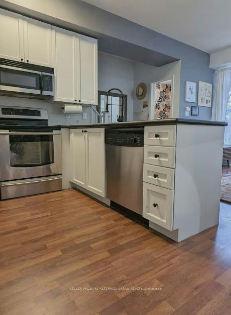 16-68 Carr Street, Toronto, ON, M5T 1B7 - 10