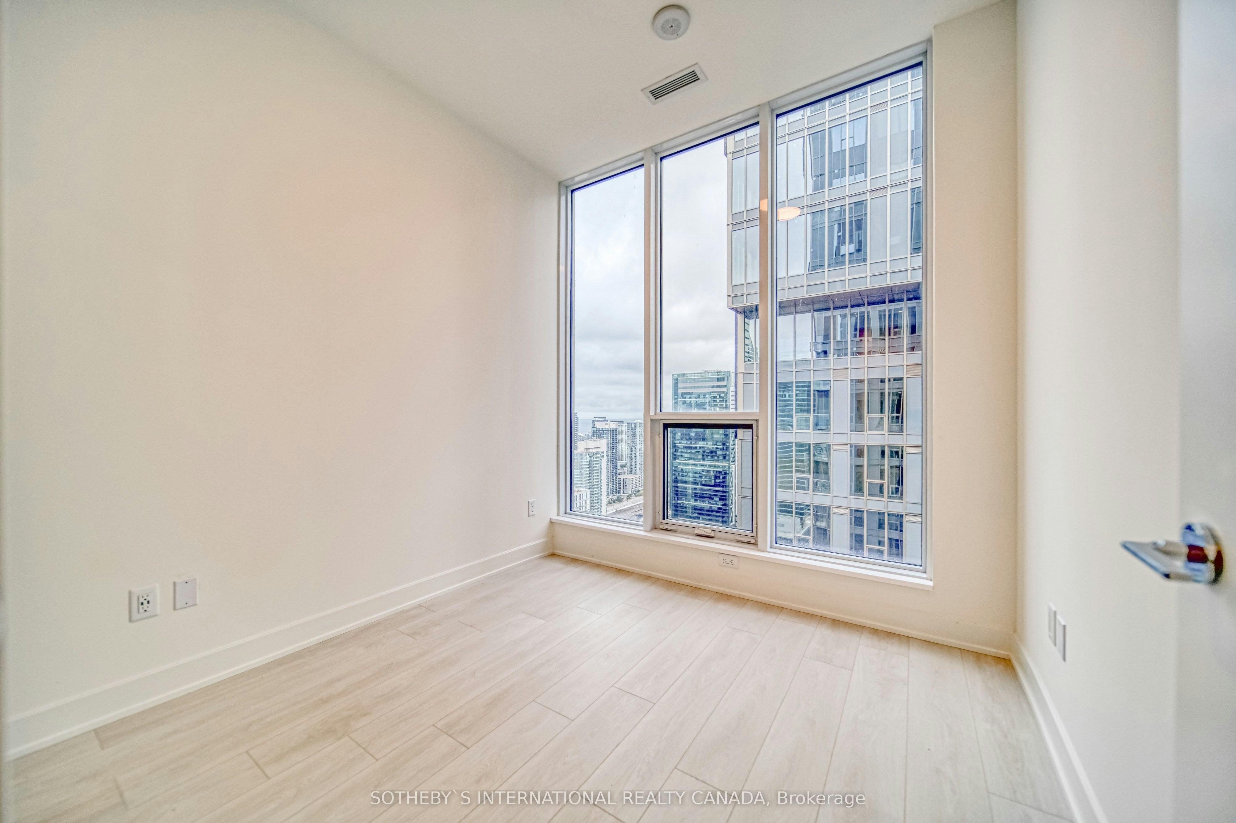 4002-15 Mercer Street, Toronto, ON, M5V 1H2 - 18