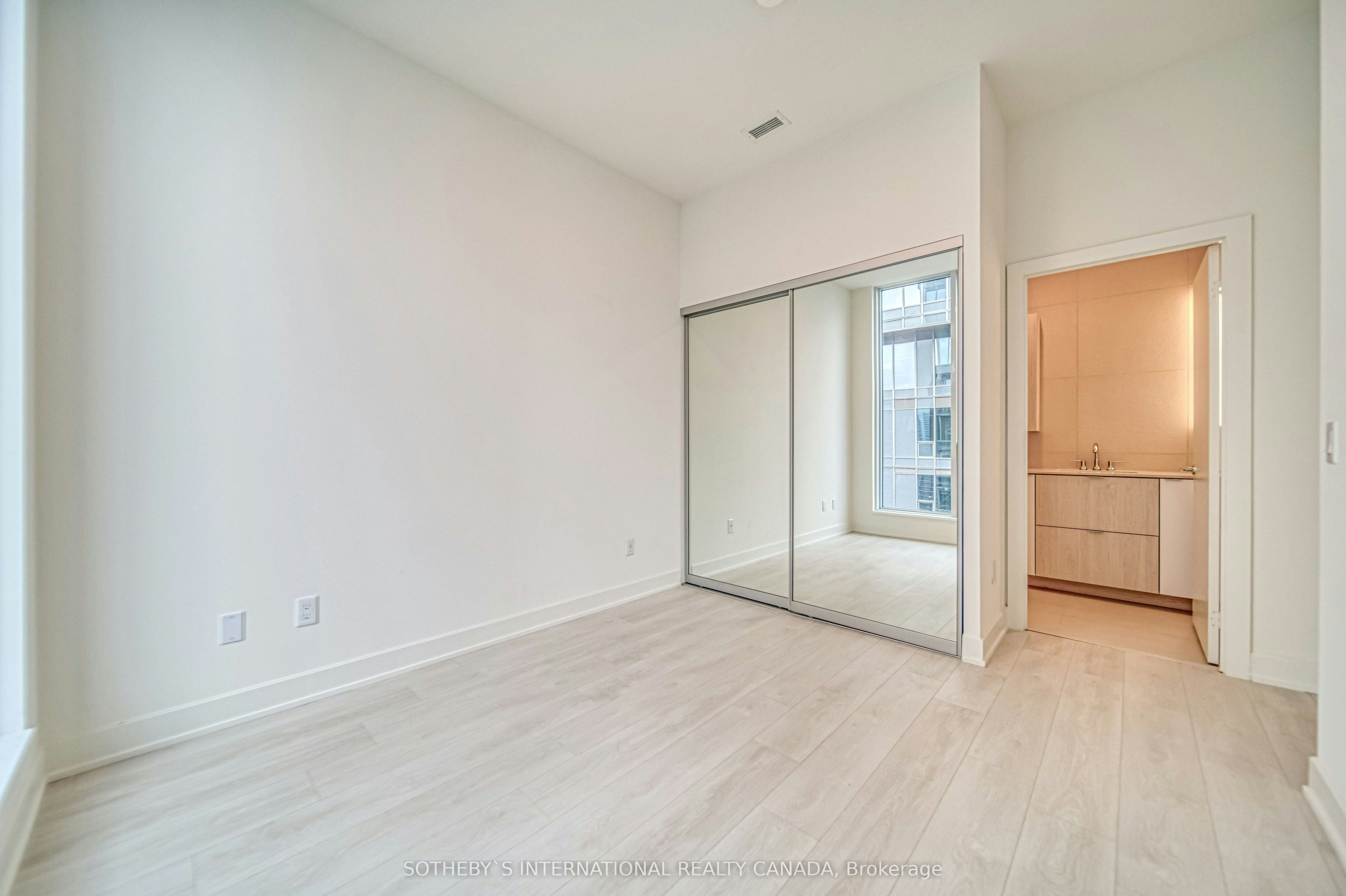4002-15 Mercer Street, Toronto, ON, M5V 1H2 - 16