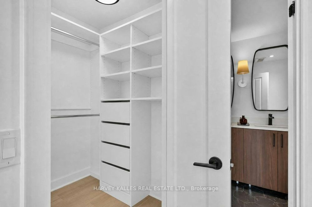 LP03-123 Portland Street, Toronto, ON, M5V 0V9 - 21