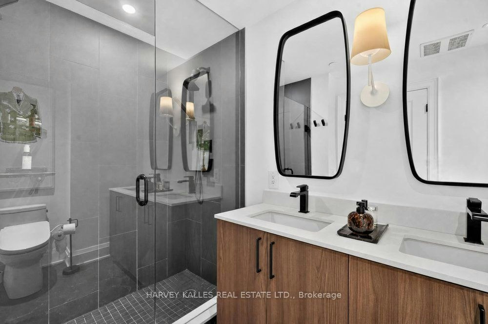 LP03-123 Portland Street, Toronto, ON, M5V 0V9 - 22