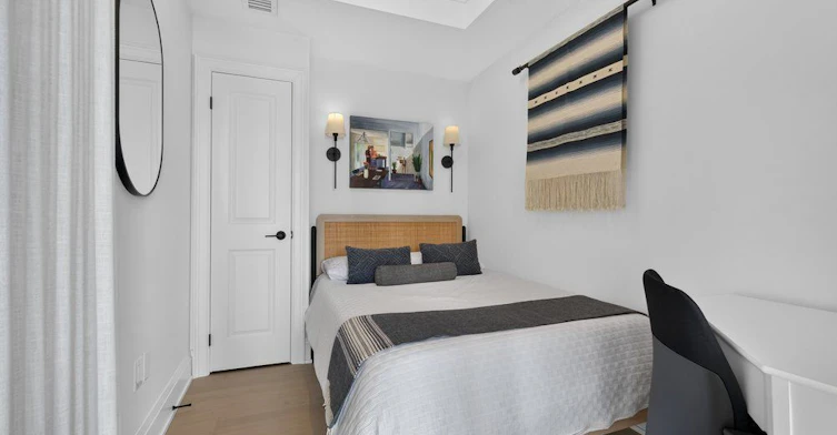 LP03-123 Portland Street, Toronto, ON, M5V 0V9 - 9