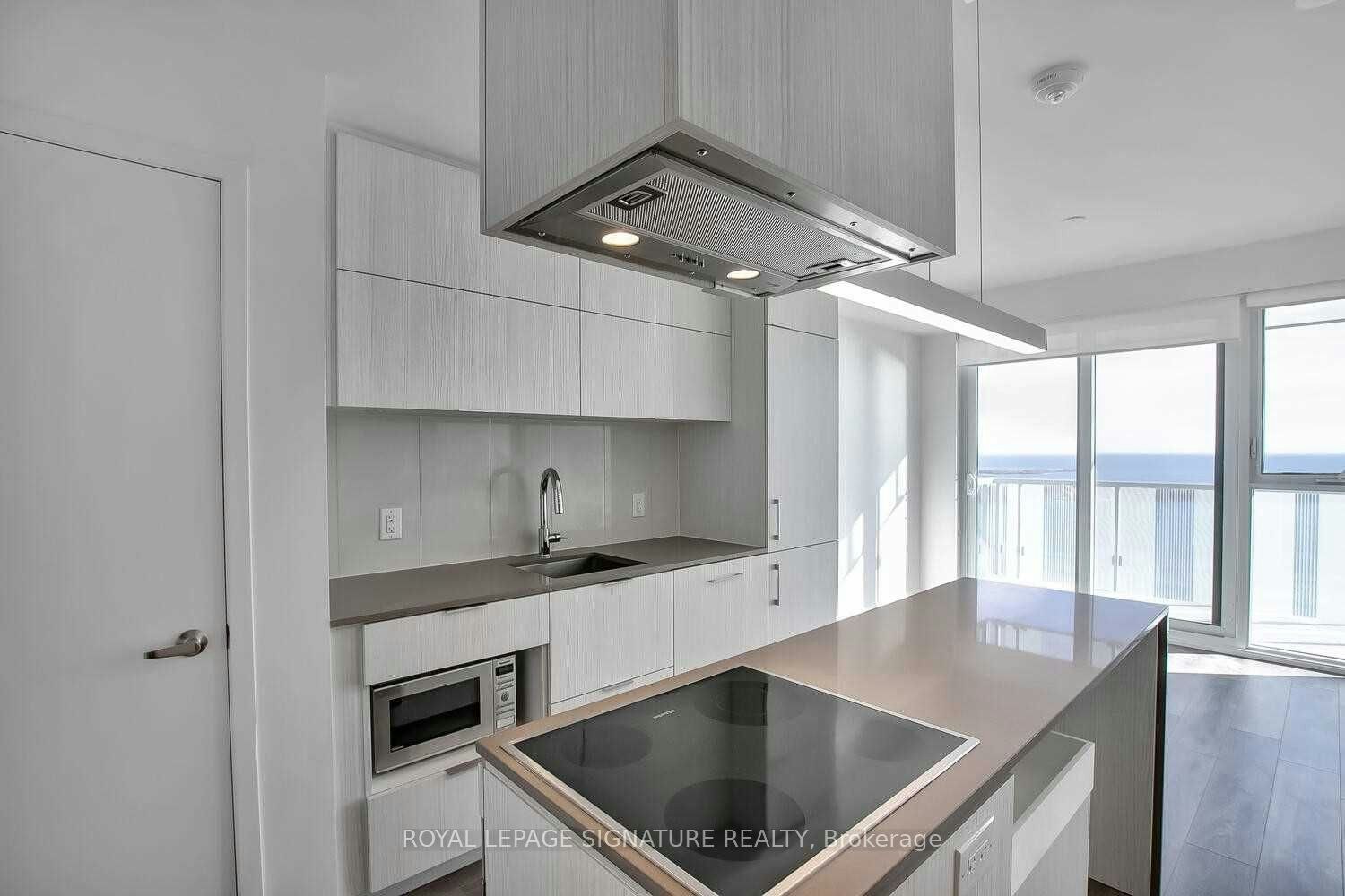 3704-15 Lower Jarvis Street, Toronto, ON, M5E 1Z2 - 3