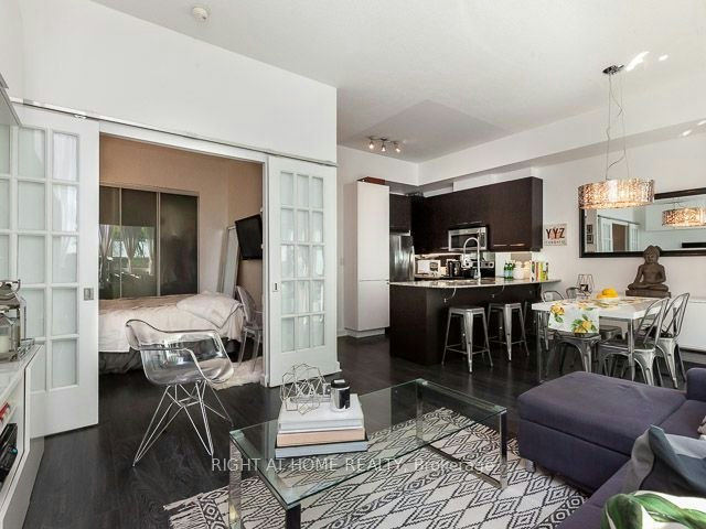G21-350 Wellington Street W, Toronto, ON, M5V 3W9 - 6