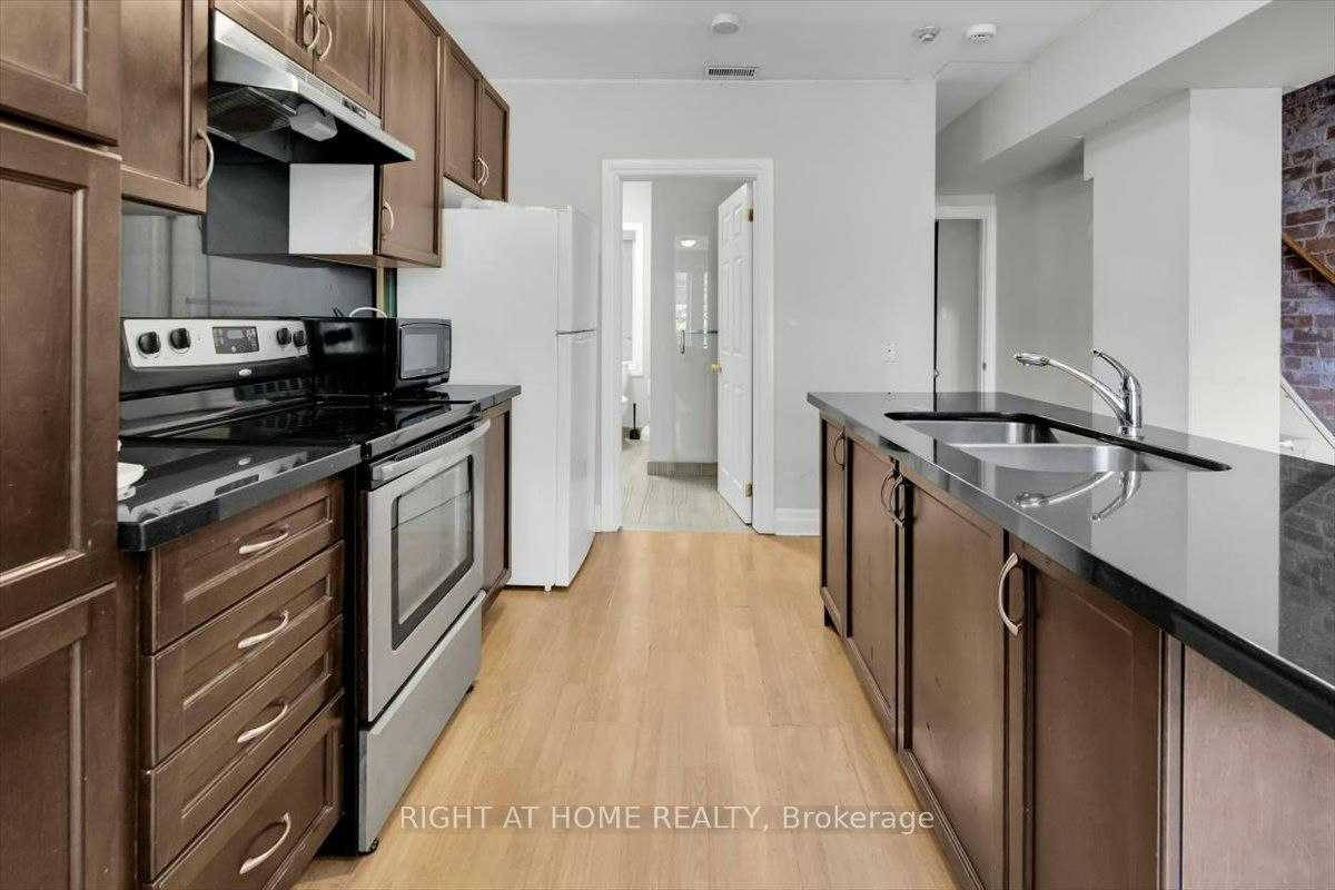 2nd & 3rd Floor-182 Mutual Street, Toronto, ON, M5B 2B3 - 9