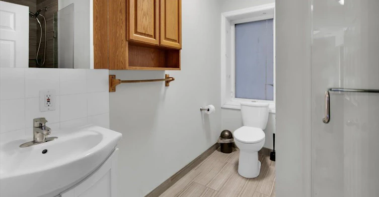 2nd & 3rd Floor-182 Mutual Street, Toronto, ON, M5B 2B3 - 12