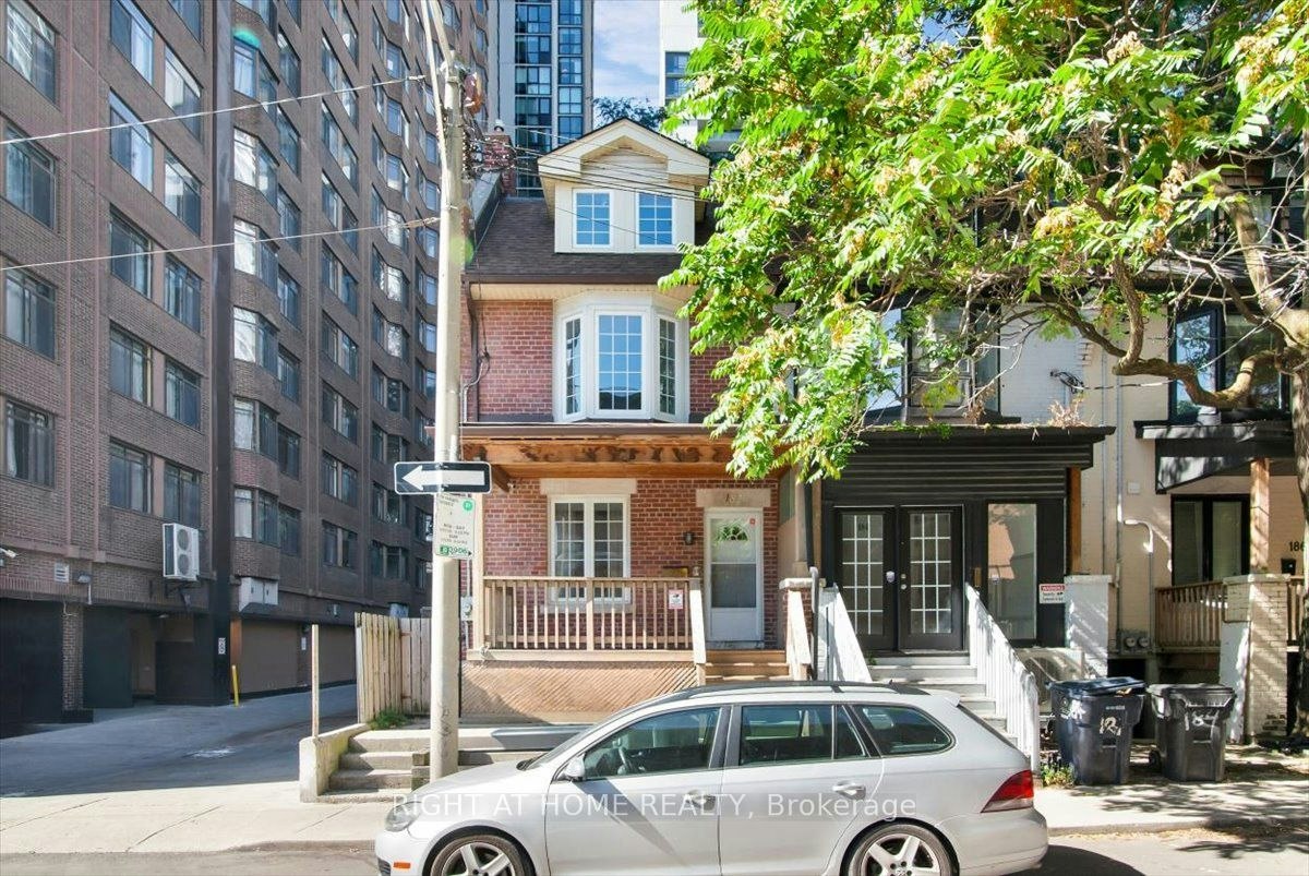 2nd & 3rd Floor-182 Mutual Street, Toronto, ON, M5B 2B3