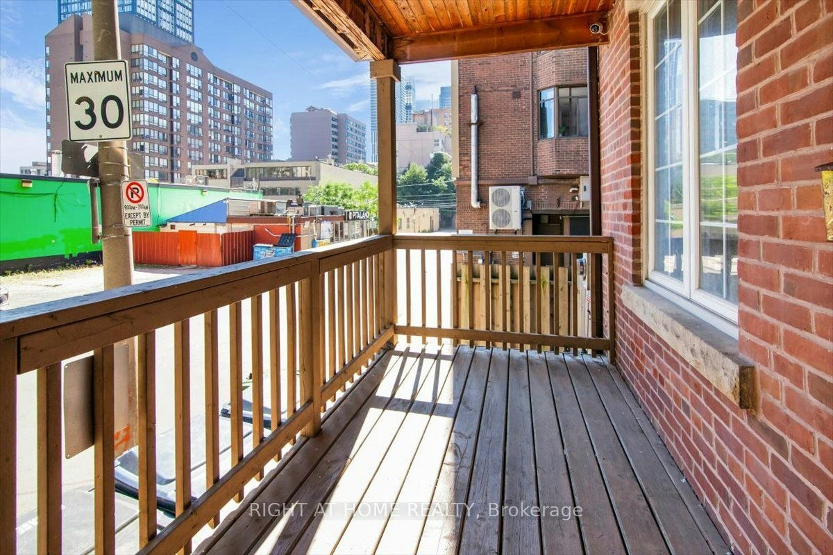Main & Lower-182 Mutual Street, Toronto, ON, M5B 2B3 - 3