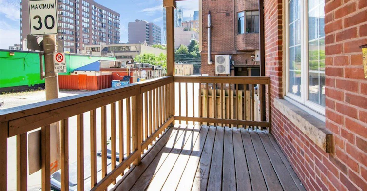 Main & Lower-182 Mutual Street, Toronto, ON, M5B 2B3 - 3