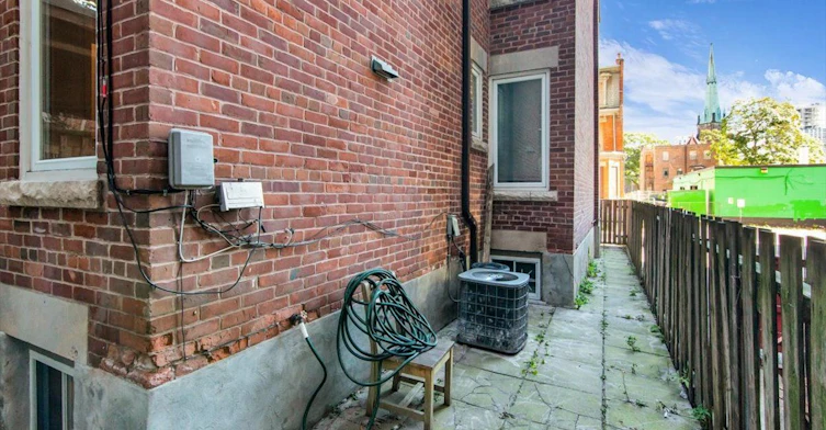 Main & Lower-182 Mutual Street, Toronto, ON, M5B 2B3 - 27