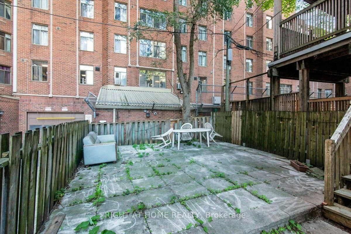 Main & Lower-182 Mutual Street, Toronto, ON, M5B 2B3 - 29